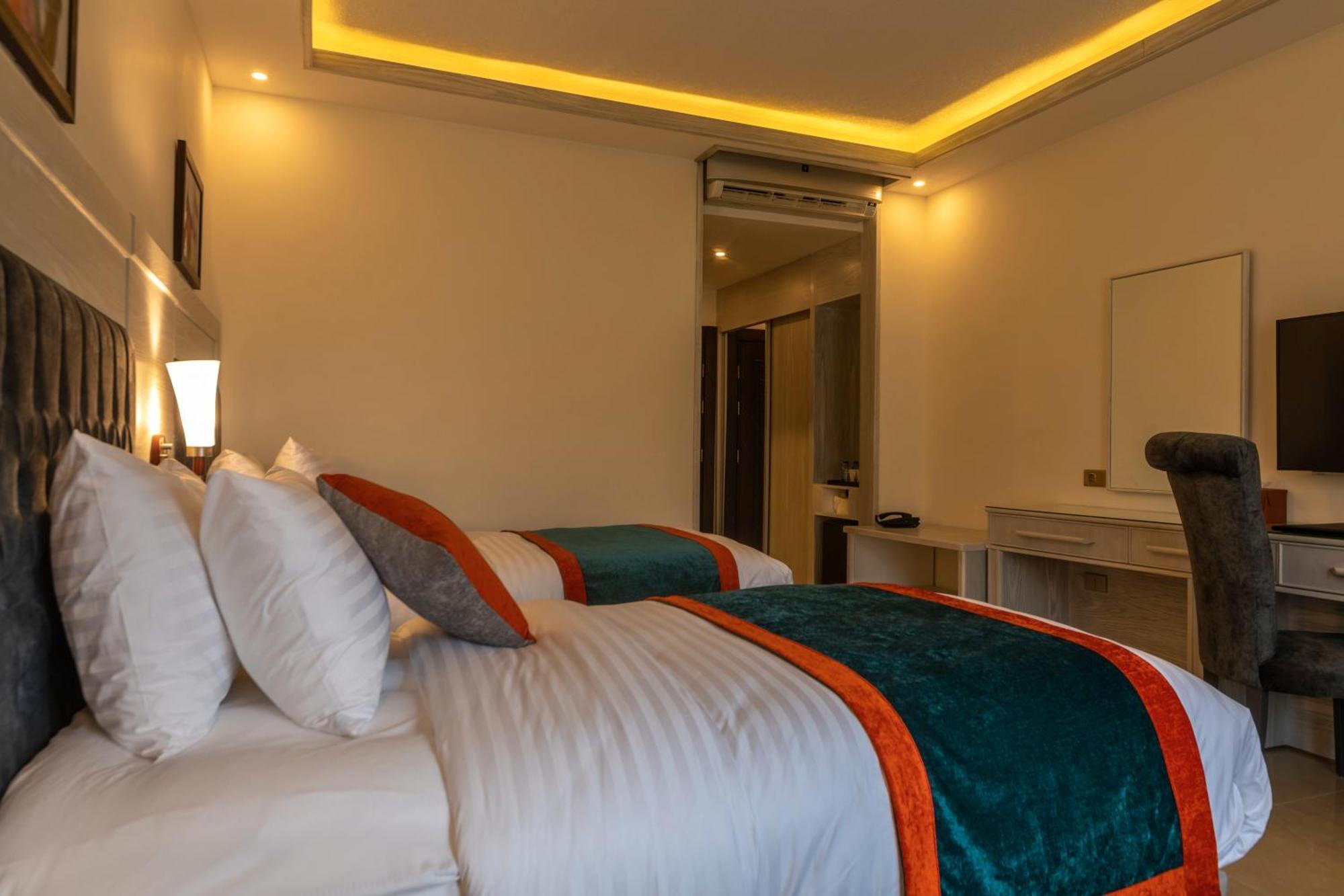 Petra Canyon Hotel Wadi Musa Phòng bức ảnh